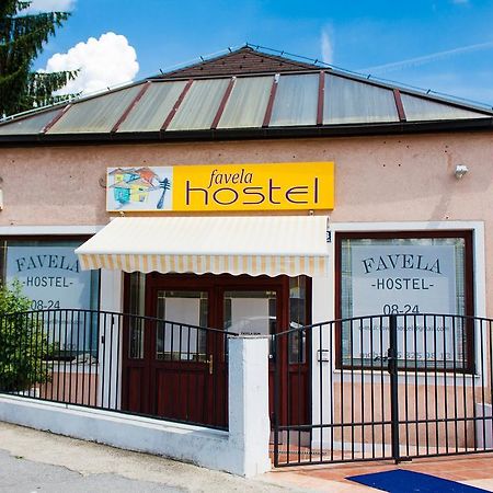 Favela Hostel Zagrzeb Zewnętrze zdjęcie