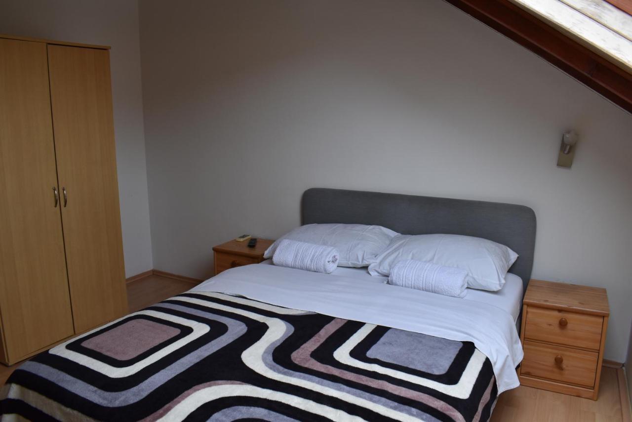 Favela Hostel Zagrzeb Zewnętrze zdjęcie