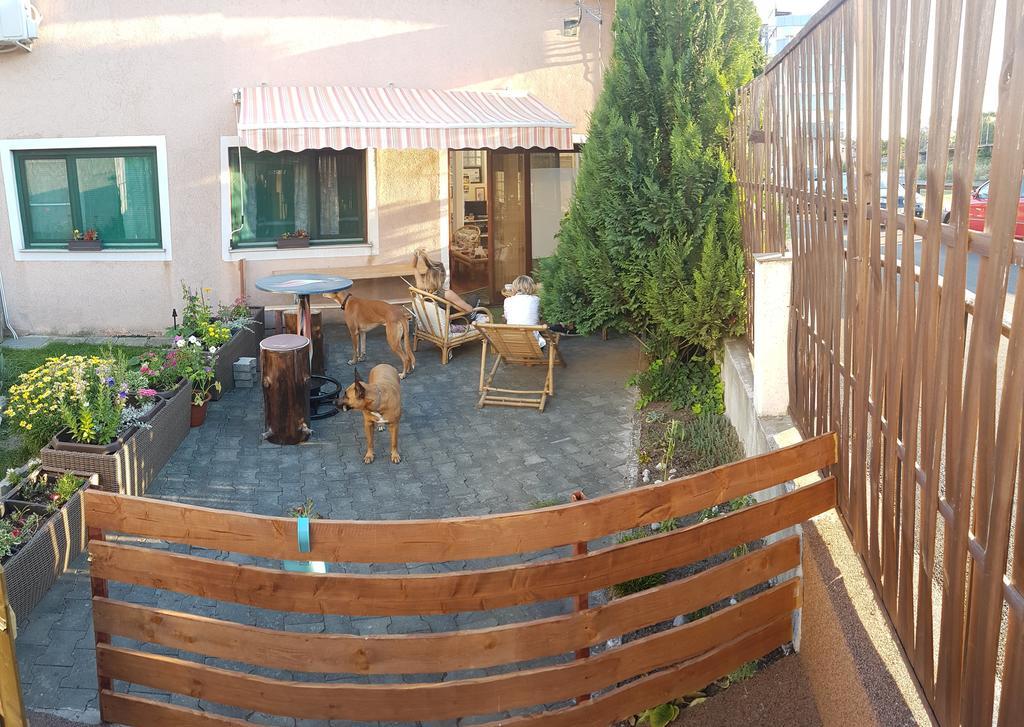 Favela Hostel Zagrzeb Zewnętrze zdjęcie