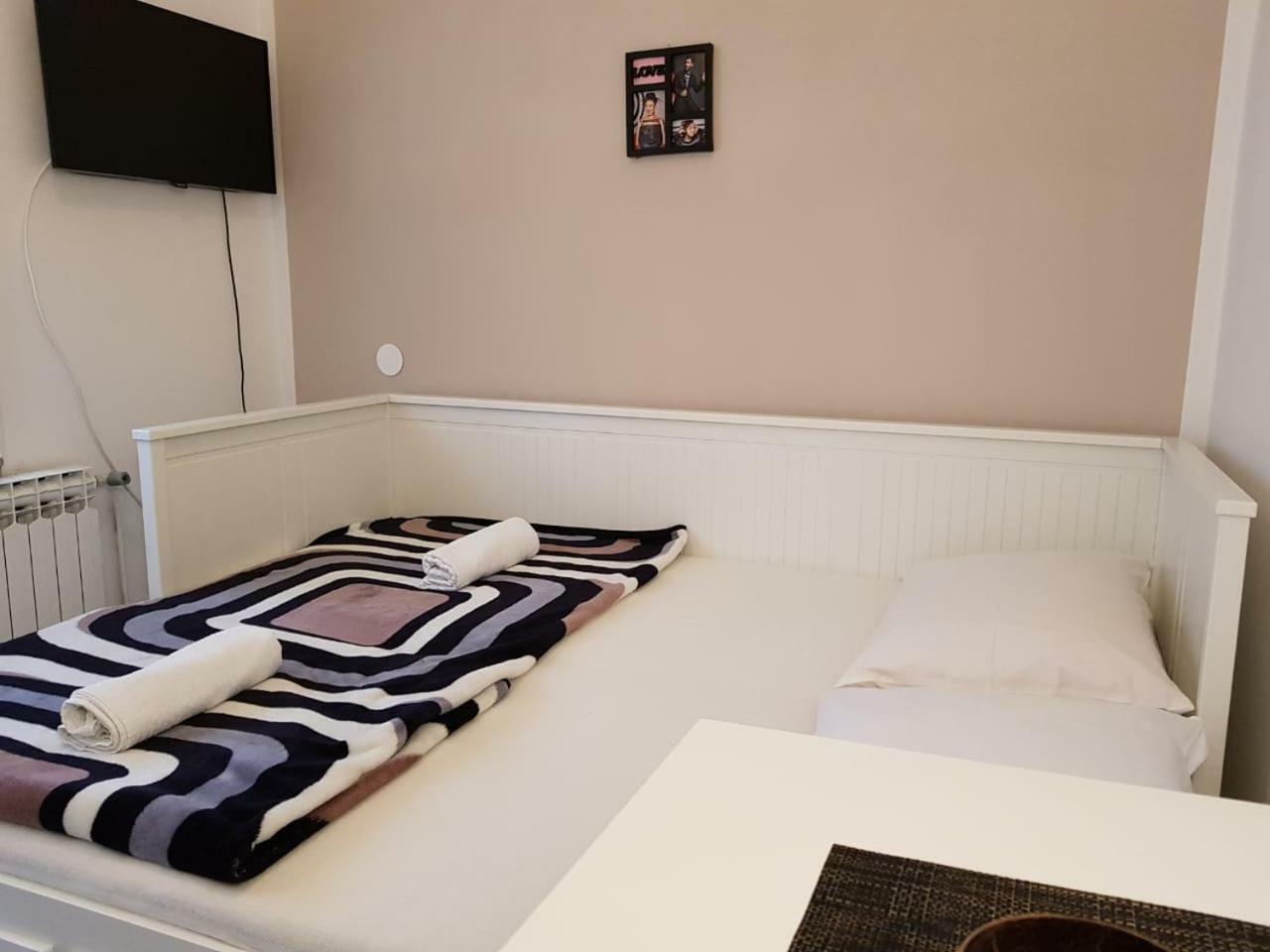 Favela Hostel Zagrzeb Zewnętrze zdjęcie
